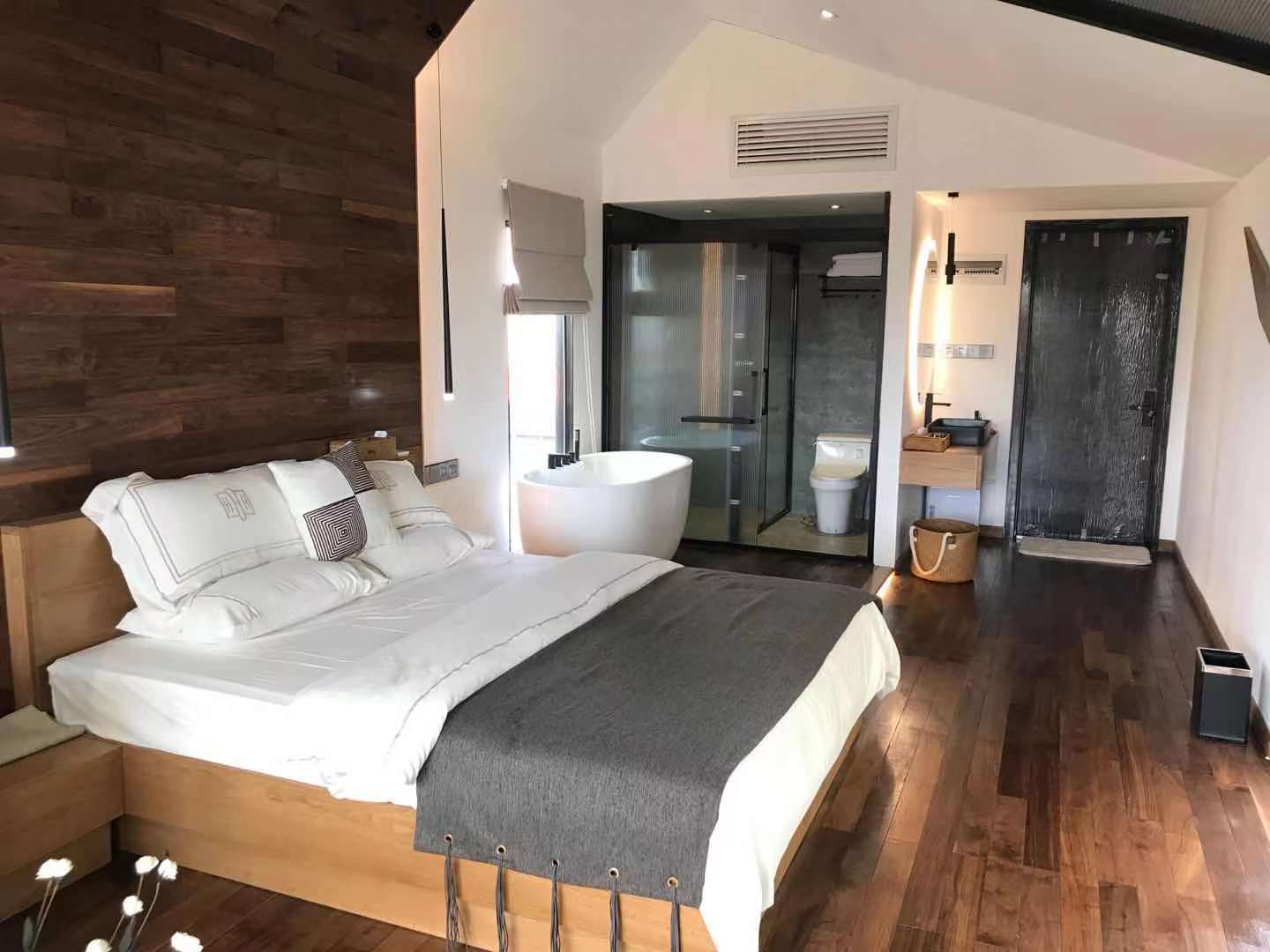 <a target='_blank' href=''><strong>移動房屋箱</strong></a>